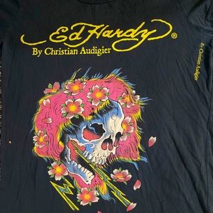 Women’s ed hardy t shirt size 1 x shirt has no flaws